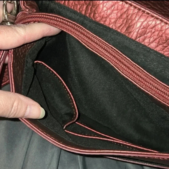 Nicole Miller Crossbody Bag - Picture 8 of 11